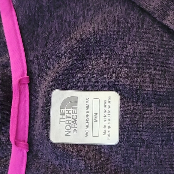North face t shirt - Picture 2 of 4